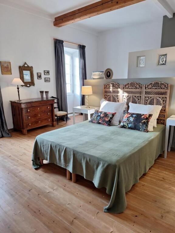 ナルボンヌ Domaine De Capoulade Bed & Breakfast エクステリア 写真