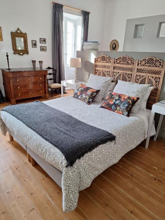 ナルボンヌ Domaine De Capoulade Bed & Breakfast エクステリア 写真